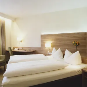 https://jedermann.getmunichhotels.com