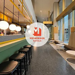  Hotel Meininger Hauptbahnhof Alemanha