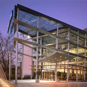 https://radisson-blu-hotel-cologne.topcolognehotels.com